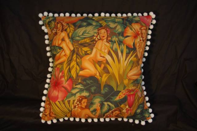 Mirage Retro Cushion